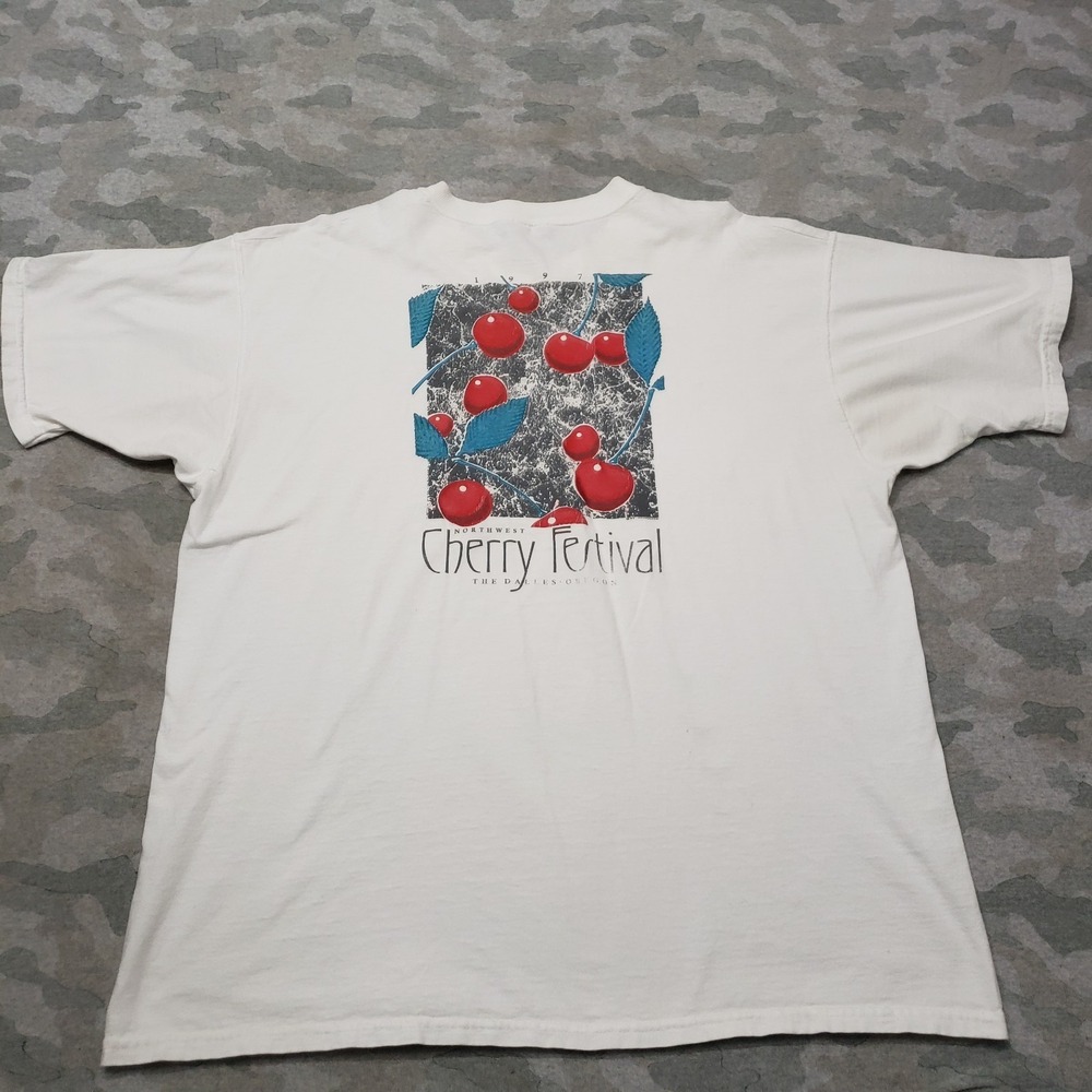 Vintage Fruit Of The Loom Shirt Mens XL White Cherry Festival Short Sleeve